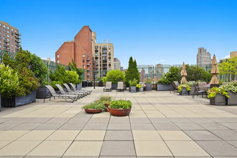 New York City Real Estate | View 201 East 80th Street, 10E | Landscaped Roof Deck | View 9