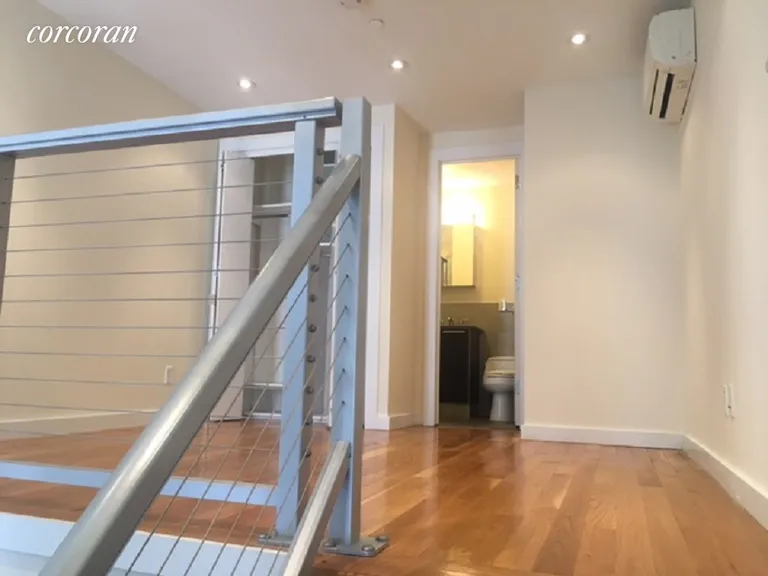 New York City Real Estate | View 215 East 81st Street, 5B | room 3 | View 4