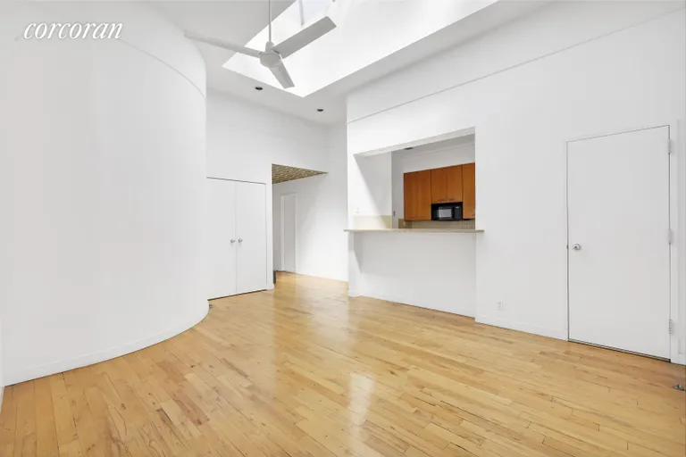 New York City Real Estate | View 115 Fourth Avenue, PH8C | room 3 | View 4