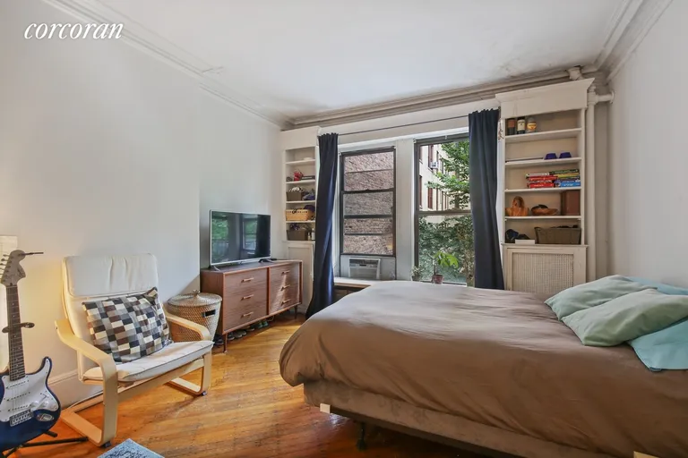 New York City Real Estate | View 308 West 89th Street, 4B | room 2 | View 3