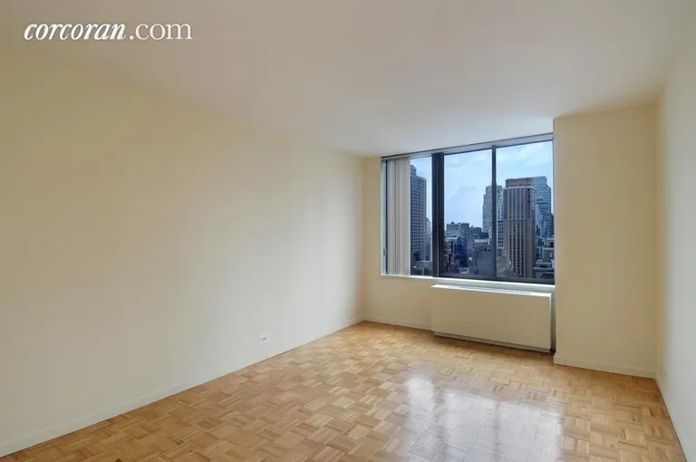 New York City Real Estate | View 445 Fifth Avenue, 26A | room 2 | View 3