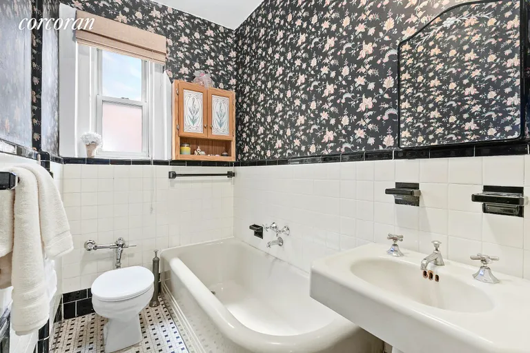 New York City Real Estate | View 140 8th Avenue, 4F | 6 | View 5