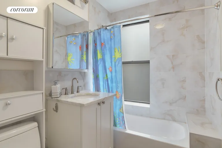 New York City Real Estate | View 241 Ocean Parkway, D1 | room 4 | View 5