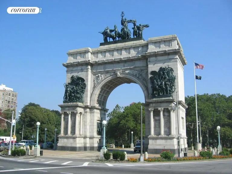 New York City Real Estate | View 44 Butler Place, 1A | Grand Army Plaza | View 6