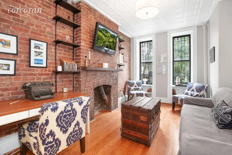 New York City Real Estate | View 220 East 82nd Street, 1FW | 1 Bed, 1 Bath | View 1