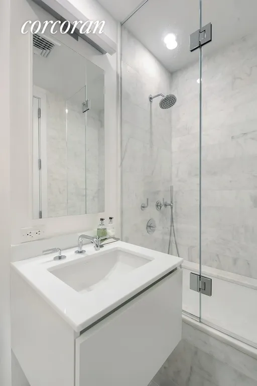 New York City Real Estate | View 77 Warren Street, 4 FL | Second Bathroom | View 7