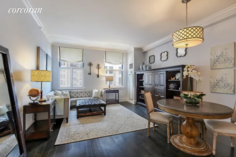 New York City Real Estate | View 225 Fifth Avenue, 8G | 2 Beds, 2 Baths | View 1