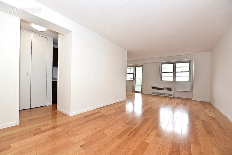 New York City Real Estate | View 47-50 59th Street, 4D | 1 Bed, 1 Bath | View 1