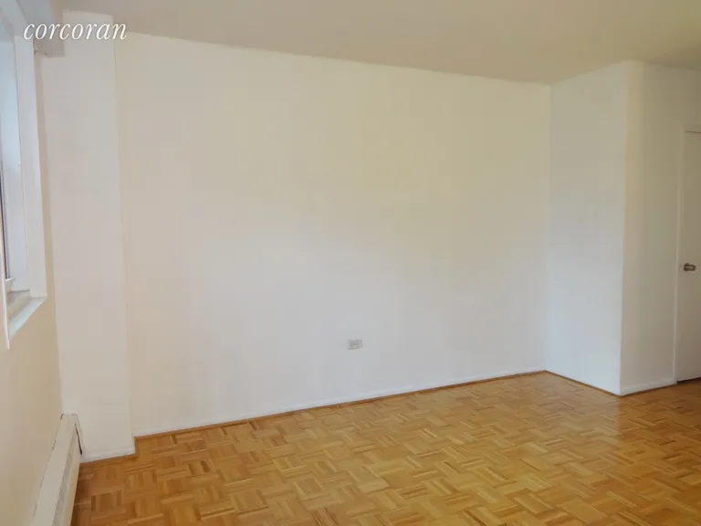 New York City Real Estate | View 191 Willoughby Street, 7K | Large Bedroom | View 9