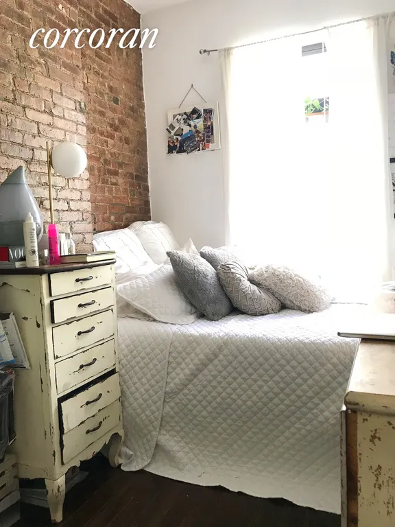 New York City Real Estate | View 16 Bedford Avenue, 2FL | room 8 | View 9