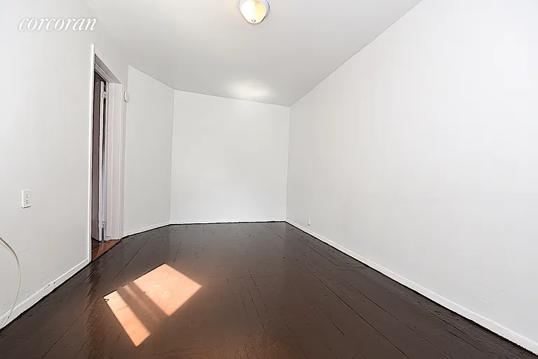 New York City Real Estate | View 184 Franklin Street, D-6 | room 2 | View 3