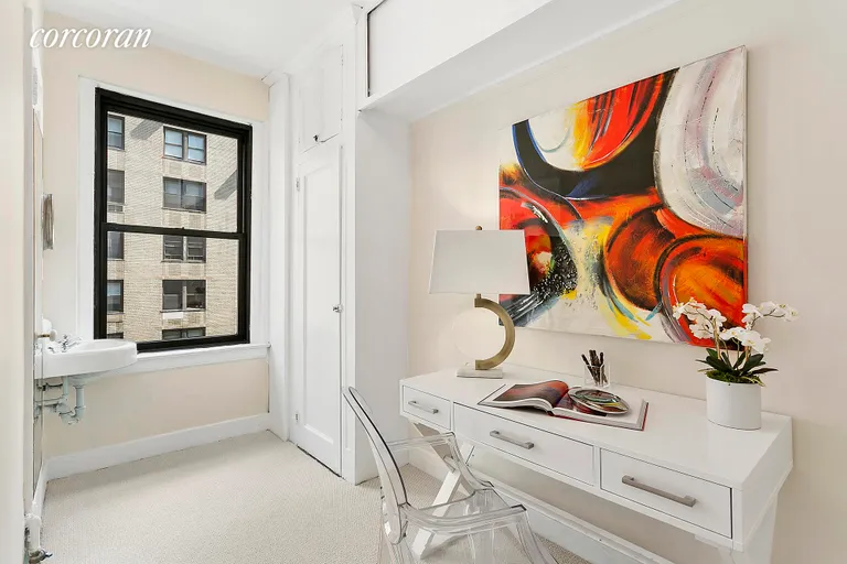 New York City Real Estate | View 21 East 87th Street, 7E | Staff room/office | View 9