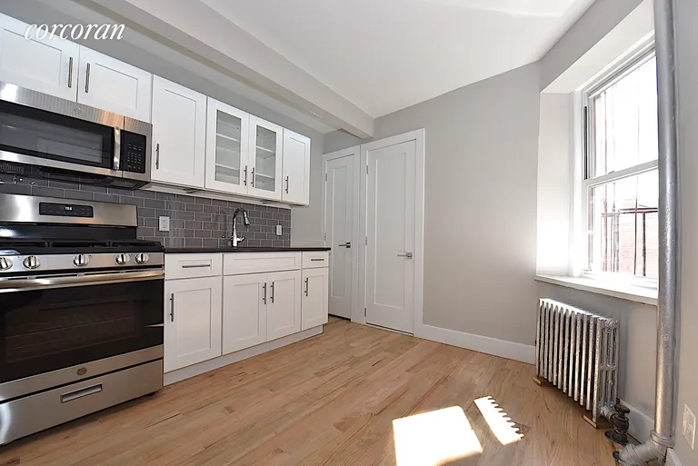 New York City Real Estate | View 182 Franklin Street, E10 | room 1 | View 2