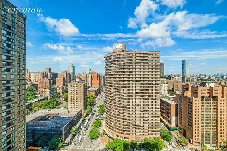 New York City Real Estate | View 215-217 East 96th Street, 25H | City View | View 12