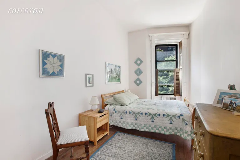 New York City Real Estate | View 31 West 70th Street, 5 | Bedroom | View 3