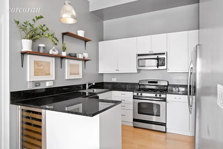 New York City Real Estate | View 205 15th Street, A7 | Amazing kitchen! | View 5