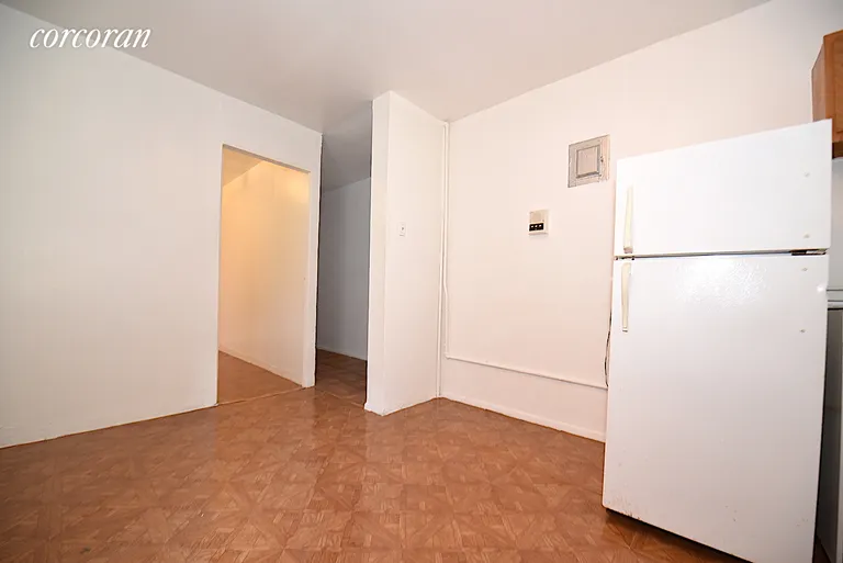 New York City Real Estate | View 184 Franklin Street, D2 | room 1 | View 2