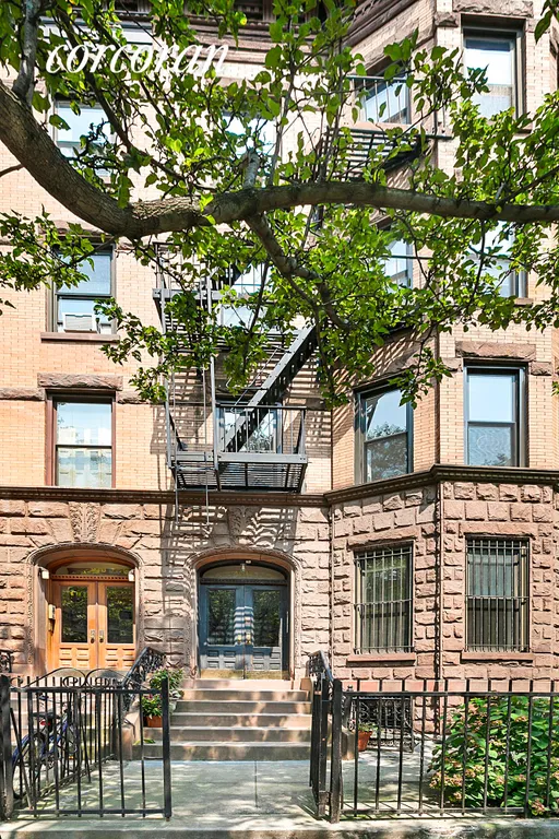 New York City Real Estate | View 135 Garfield Place, 1F | 1 | View 5
