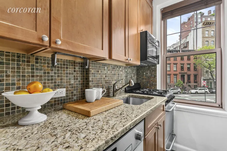 New York City Real Estate | View 2 Horatio Street, 2E | room 2 | View 3