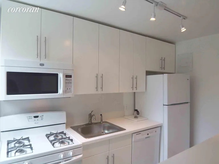 New York City Real Estate | View 129 Fort Greene Place, 2 | room 3 | View 4