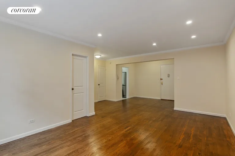 New York City Real Estate | View 385 East 16th Street, 2H | Well-scaled proportions | View 3