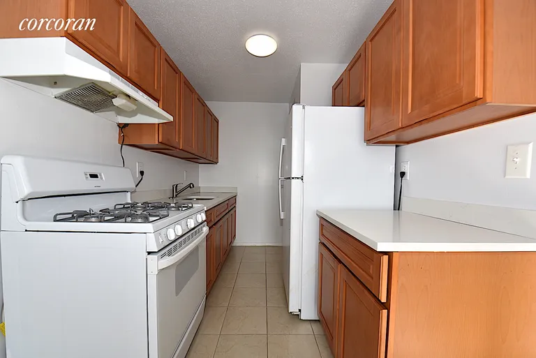 New York City Real Estate | View 47-30 59th Street, 14-E | room 8 | View 9