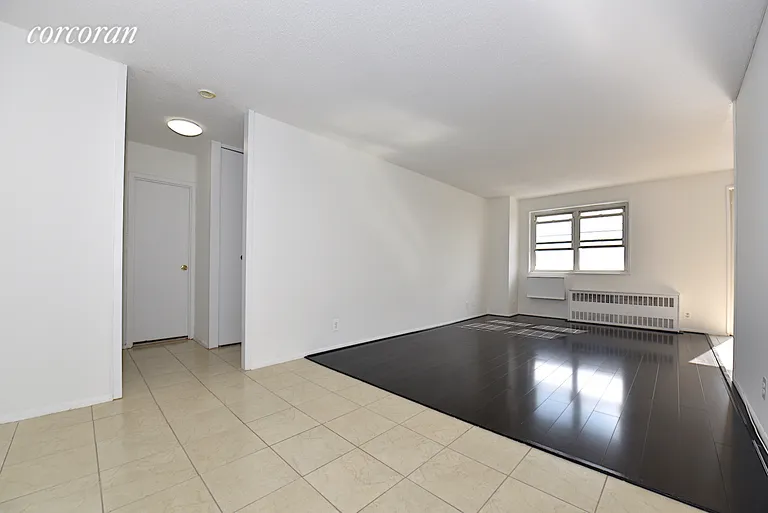 New York City Real Estate | View 47-30 59th Street, 14-E | room 3 | View 4