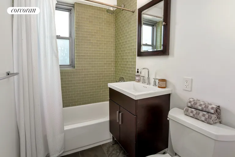 New York City Real Estate | View 15 West 72Nd Street, 21R | room 6 | View 7
