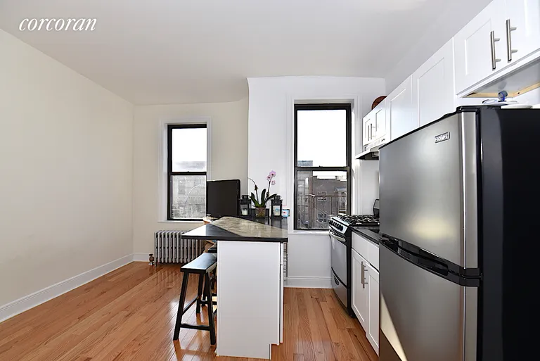 New York City Real Estate | View 30-18 43rd Street, 9 | room 3 | View 4