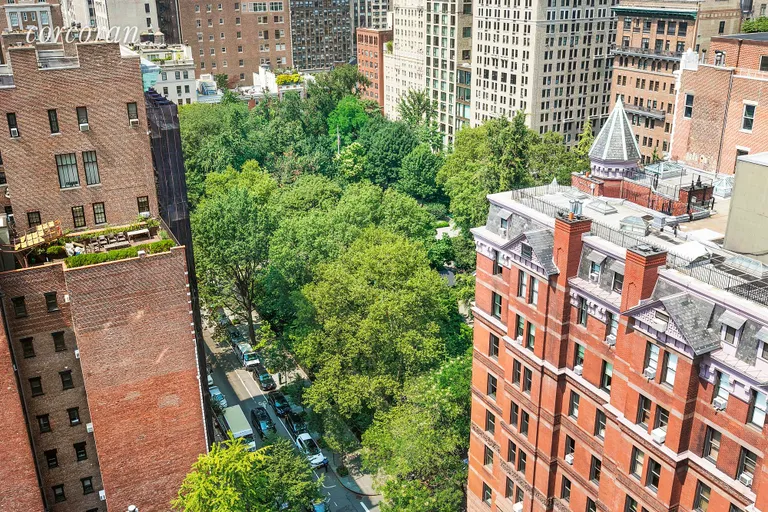 New York City Real Estate | View 26 Gramercy Park South, 5AB | Gramercy Park | View 11