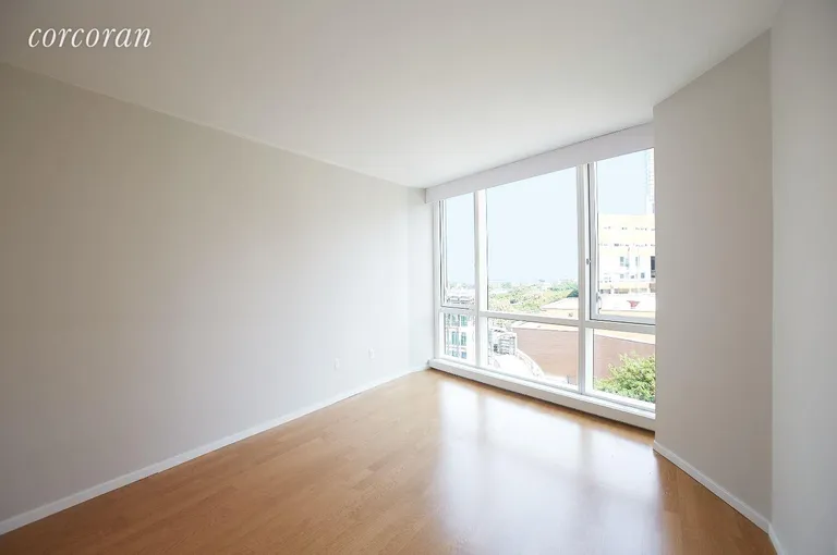 New York City Real Estate | View 200 Chambers Street, 5D | room 2 | View 3