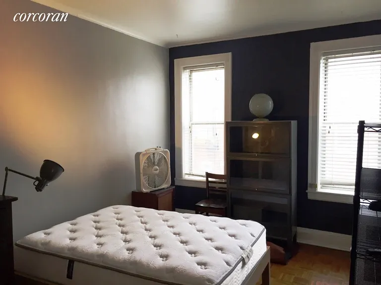 New York City Real Estate | View 160 Franklin Street, 1 | room 3 | View 4