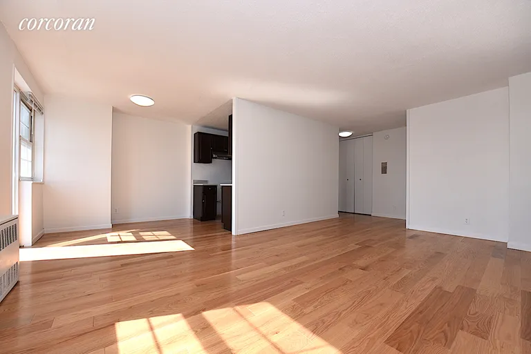 New York City Real Estate | View 47-30 59th Street, 14C | 2 Beds, 1 Bath | View 1