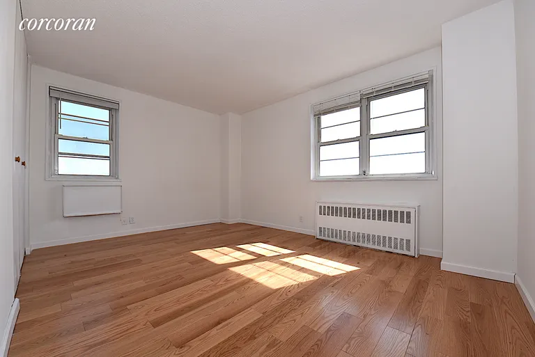 New York City Real Estate | View 47-30 59th Street, 14C | room 6 | View 7