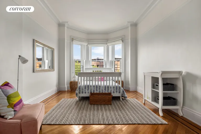 New York City Real Estate | View 158 Saint Johns Place | Top floor bedroom w/ bay window | View 14