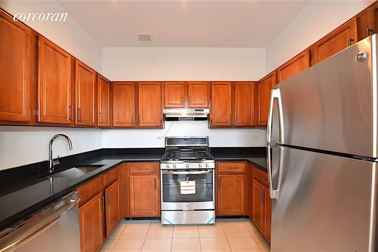 New York City Real Estate | View 45-02 Ditmars Boulevard, 337 | room 1 | View 2