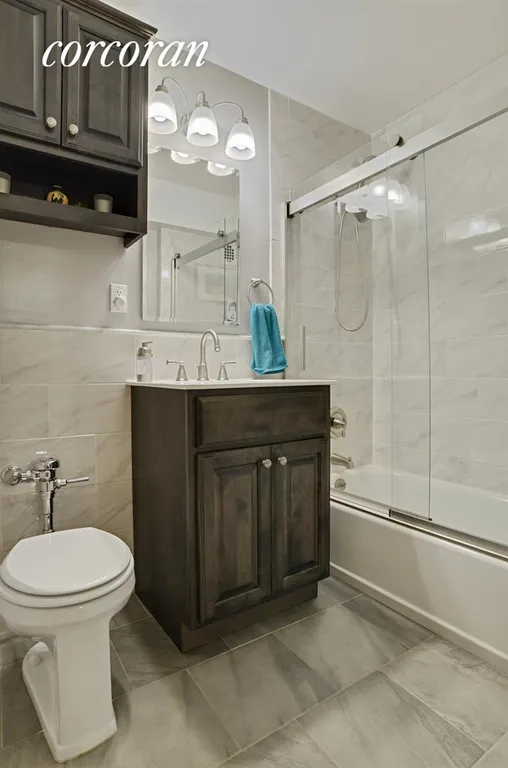 New York City Real Estate | View 89-40 151st Avenue, 3H | Bathroom | View 7