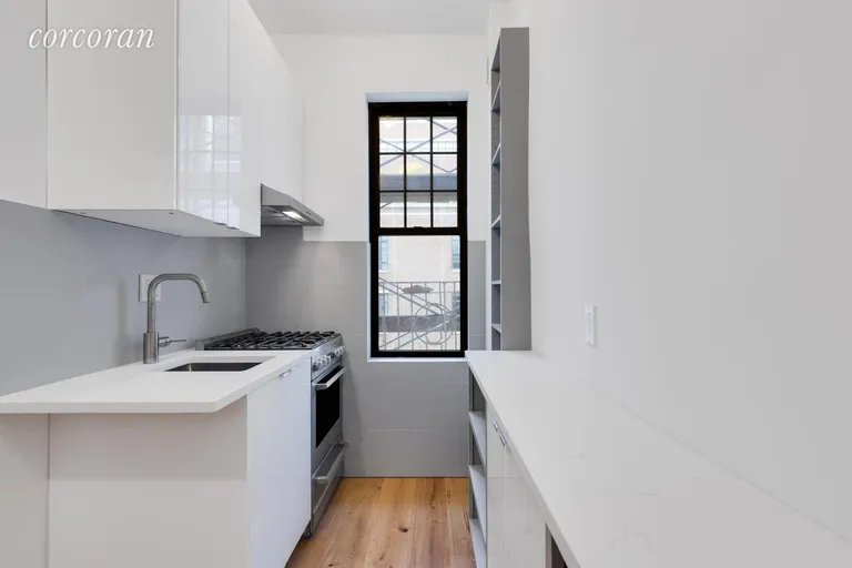 New York City Real Estate | View 145 West 12th Street, 6-2 | room 3 | View 4
