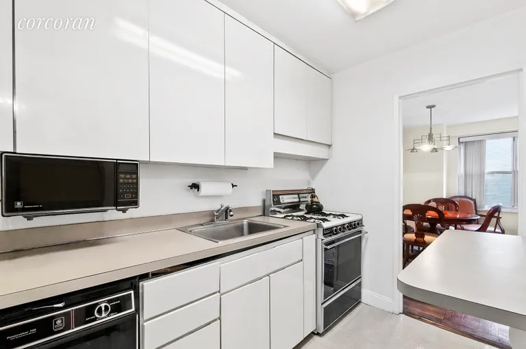New York City Real Estate | View 205 Third Avenue, 3C | 2 | View 2