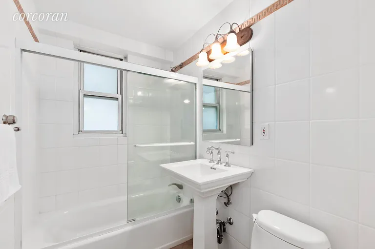 New York City Real Estate | View 205 Third Avenue, 3C | 3 | View 4