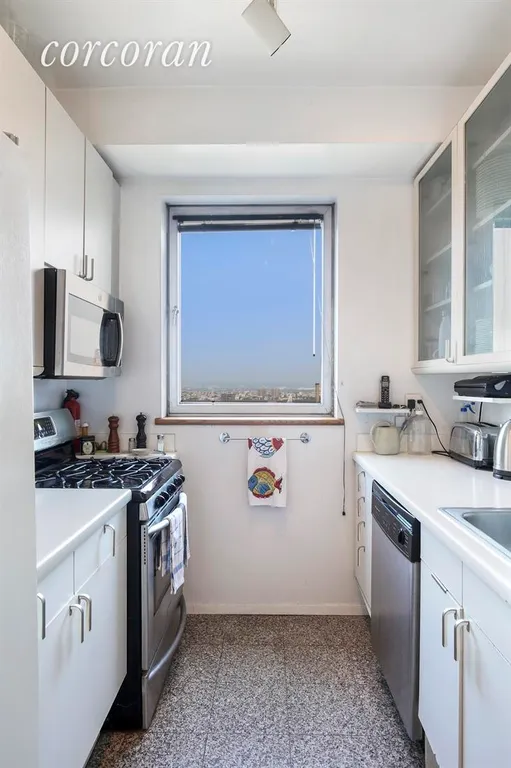 New York City Real Estate | View 301 West 57th Street, 45E | Kitchen | View 2
