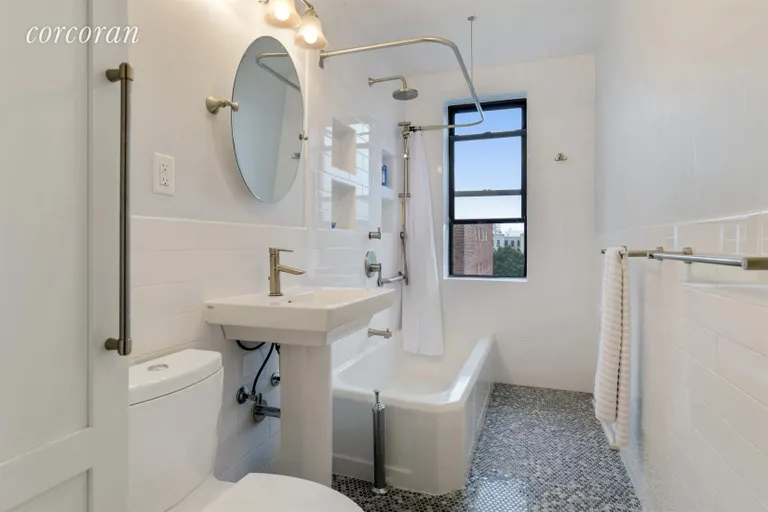 New York City Real Estate | View 135 Hawthorne Street, 6J | Bathroom | View 4