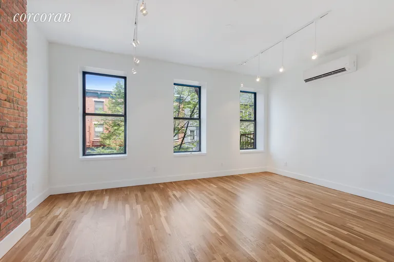 New York City Real Estate | View 46 Grand Street, 2 | 2.5 Beds, 1 Bath | View 1