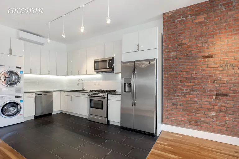 New York City Real Estate | View 46 Grand Street, 2 | room 1 | View 2