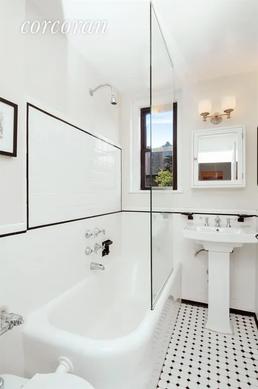 New York City Real Estate | View 166 East 96th Street, 3C | Bathroom | View 5