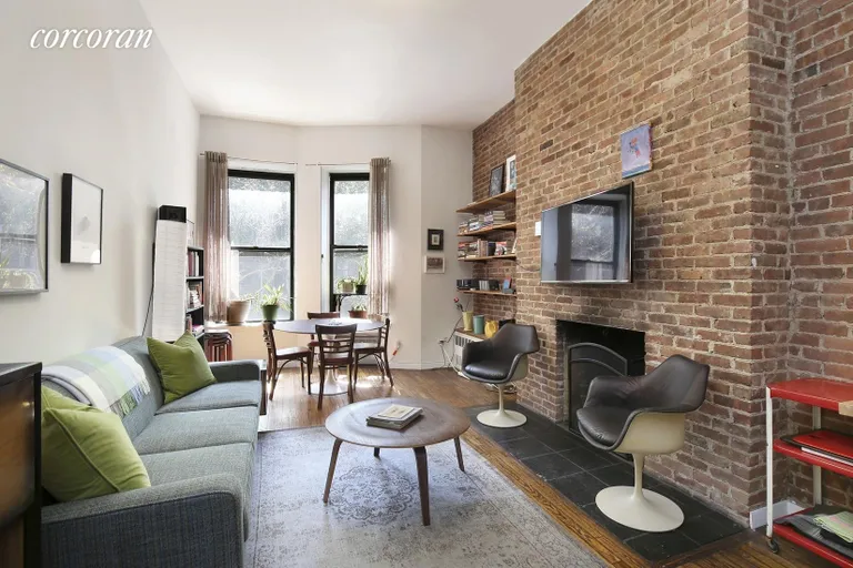 New York City Real Estate | View 27 West 89th Street, D | 1 Bed, 1 Bath | View 1