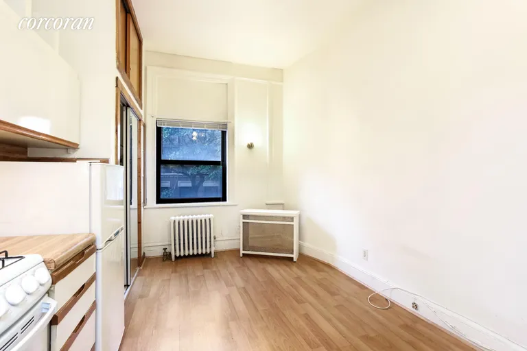 New York City Real Estate | View 302 West 76th Street, 2a | room 1 | View 2