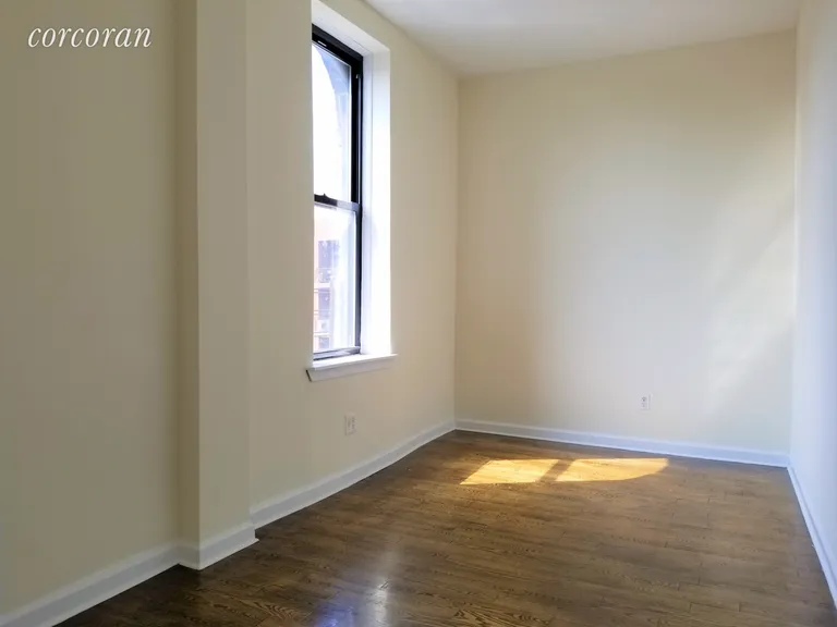 New York City Real Estate | View 134 Kingsland Avenue, 3R | room 3 | View 4