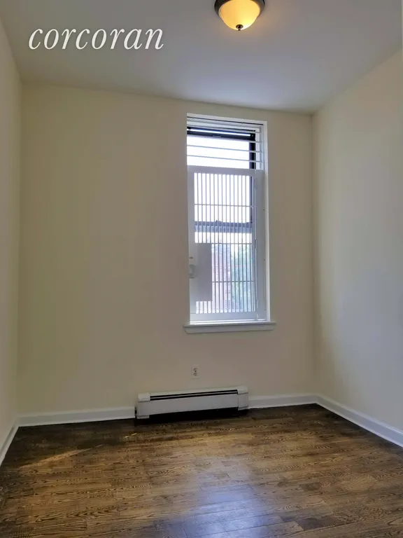 New York City Real Estate | View 134 Kingsland Avenue, 3R | room 5 | View 6