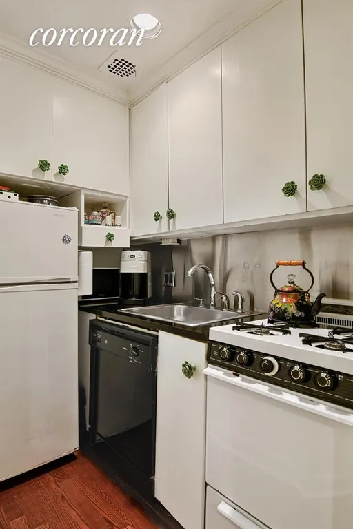 New York City Real Estate | View 214 Riverside Drive, 404 | Kitchen with dishwasher | View 4